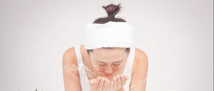 Some bad habits that cause pores to quietly enlarge!